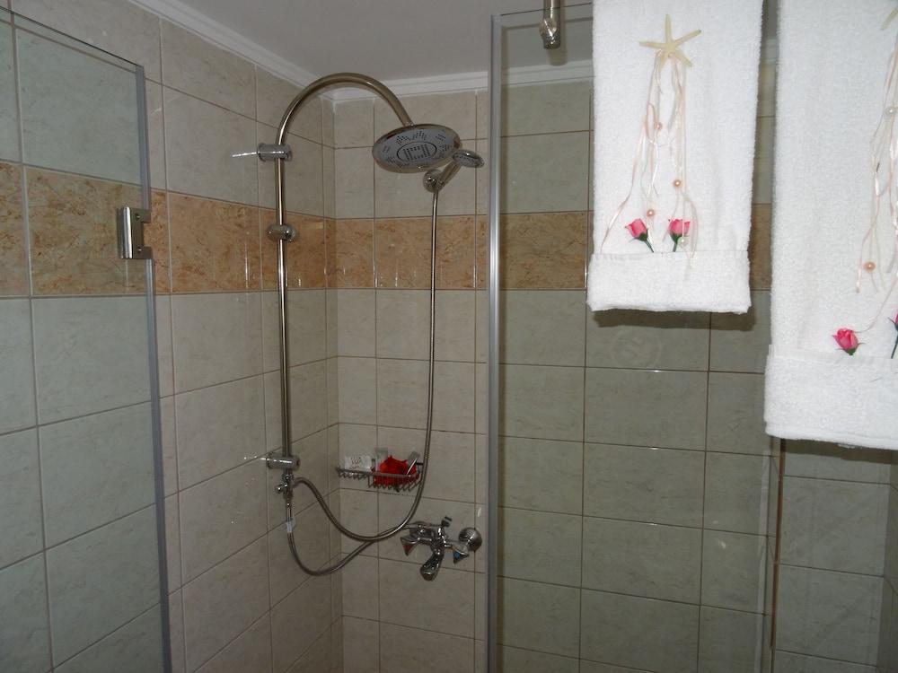 Despina Studios Agia Marina Buitenkant foto